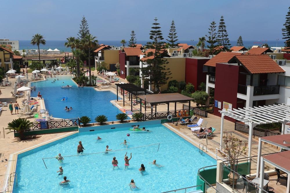 Atlantica Panthea Resort Айя Напа Екстериор снимка