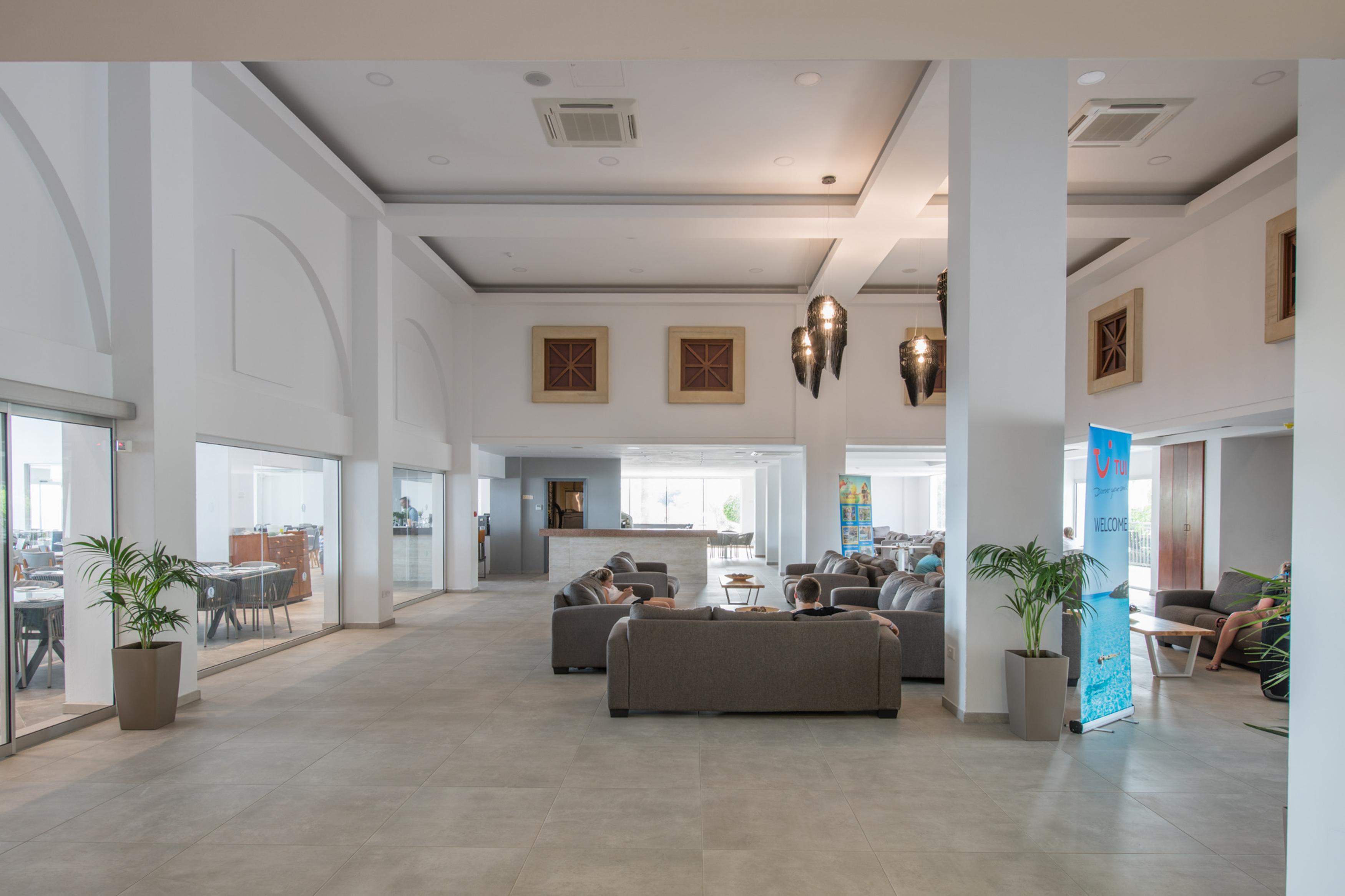 Atlantica Panthea Resort Айя Напа Екстериор снимка