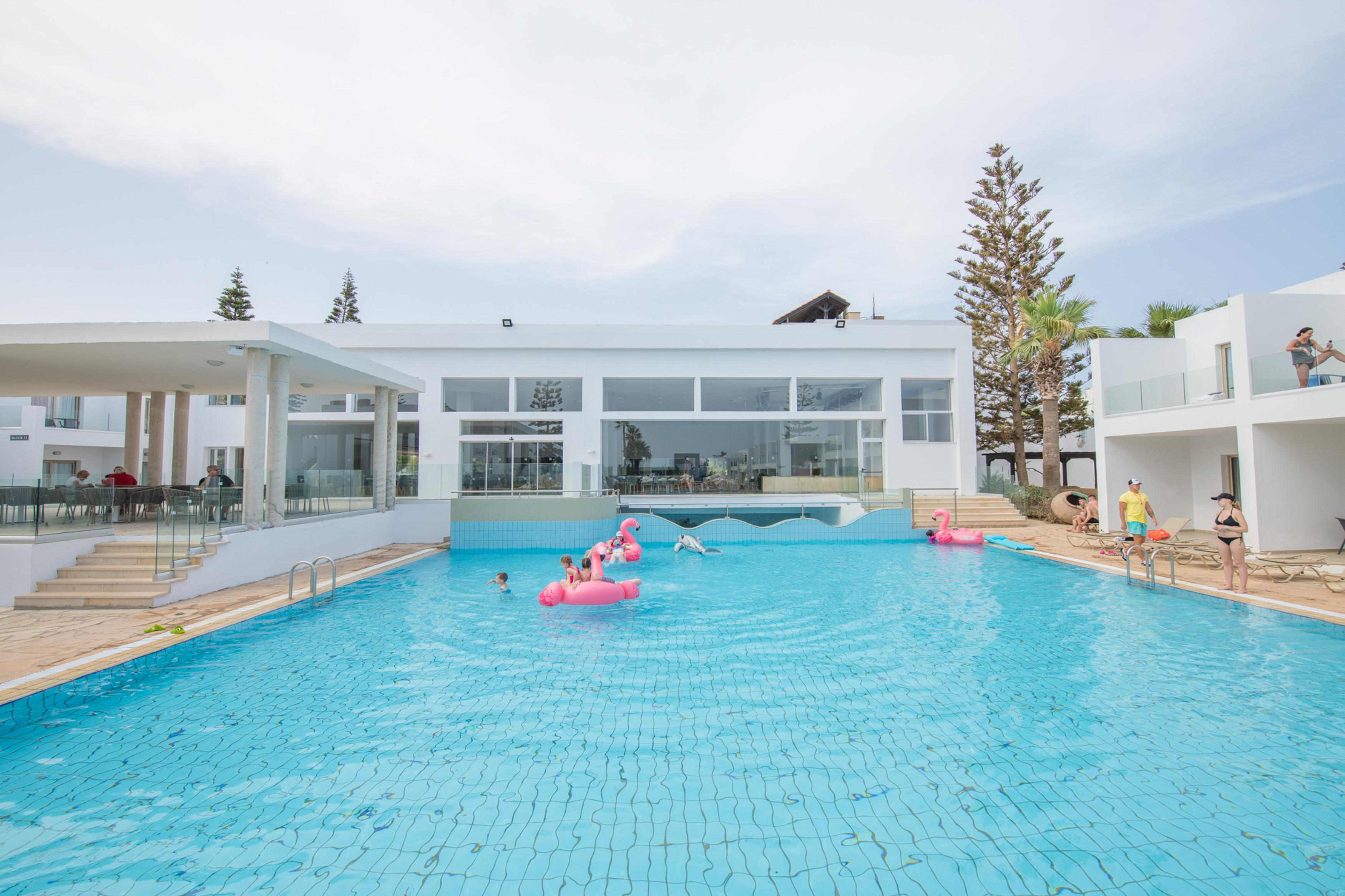 Atlantica Panthea Resort Айя Напа Екстериор снимка