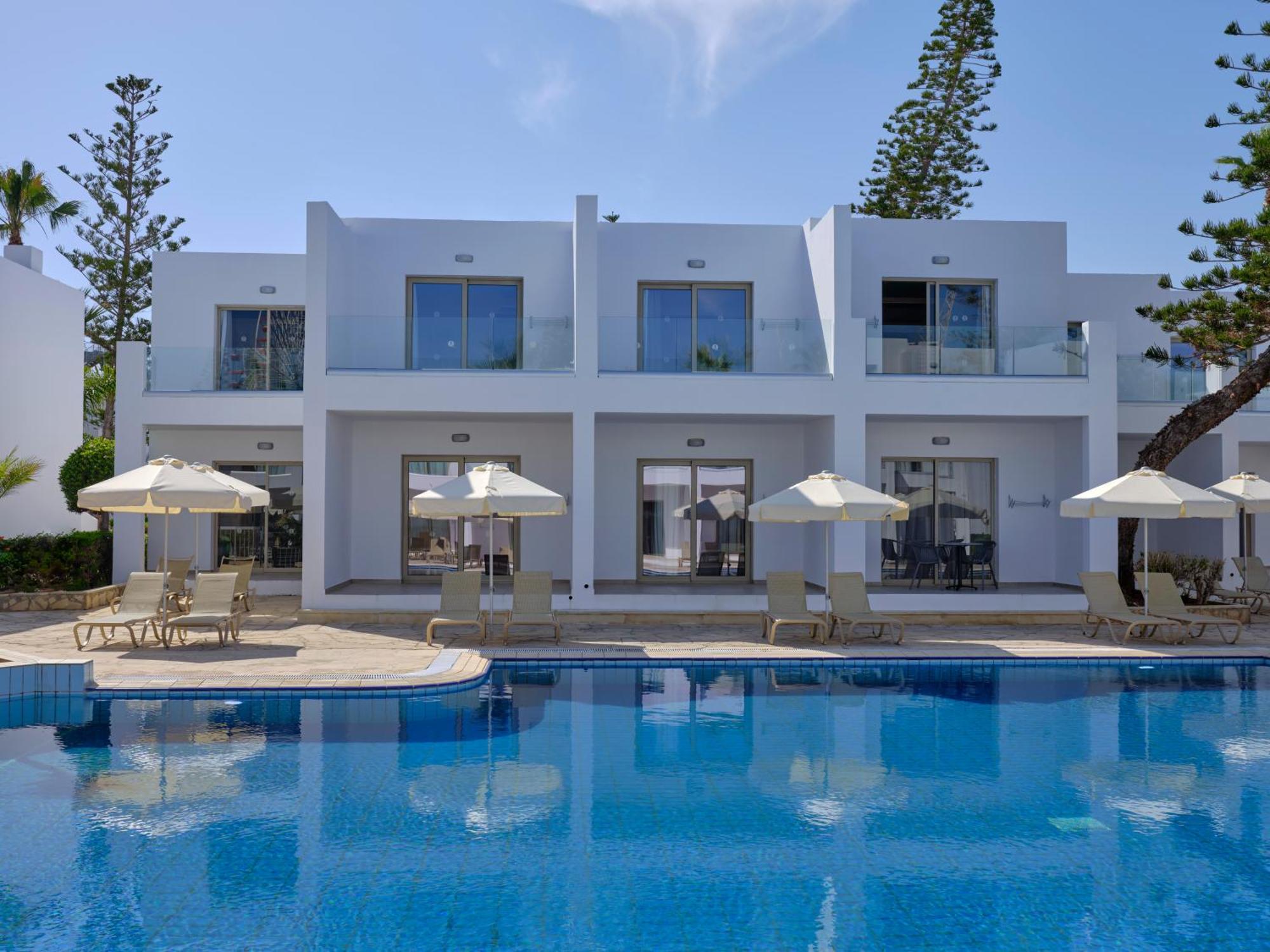 Atlantica Panthea Resort Айя Напа Екстериор снимка