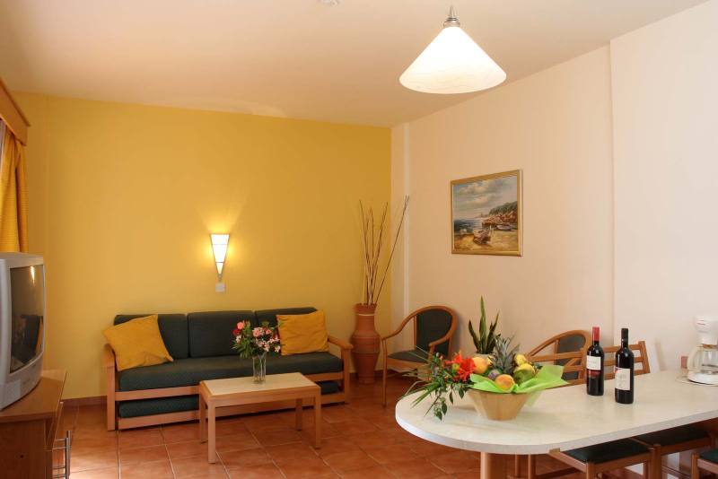 Atlantica Panthea Resort Айя Напа Екстериор снимка